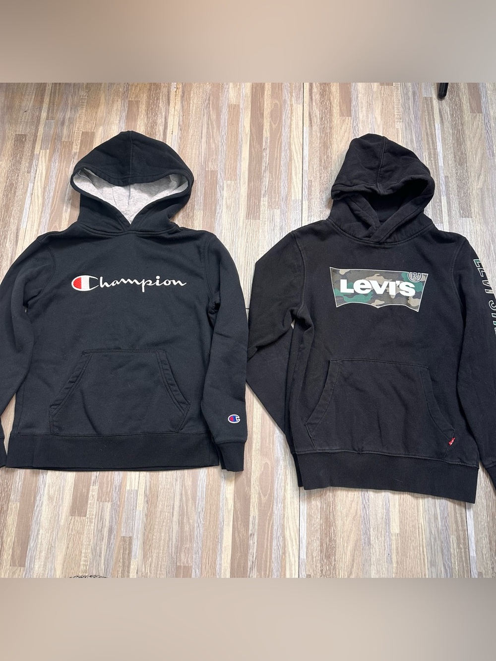 Champion Black Logo Sweatshirt & Levi’s Hoodie with Camo Logo Youth Medium